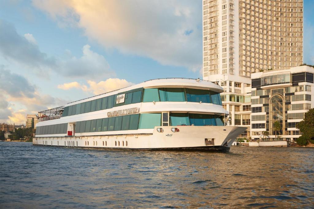 Grand Nile Tower (9)